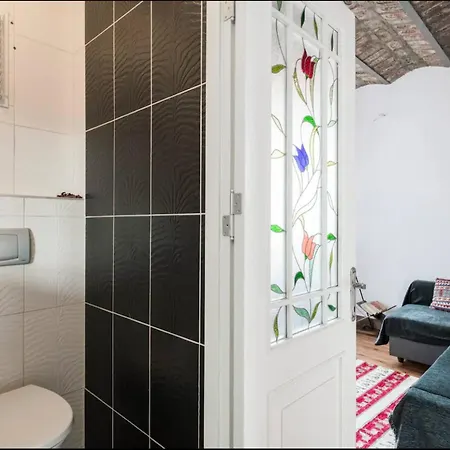 Galata Tower At Your Fingertips Private Balconies 롯지 *