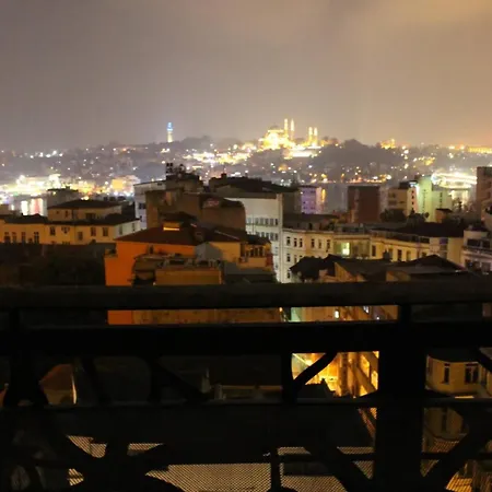Galata Tower At Your Fingertips Private Balconies Istanbul