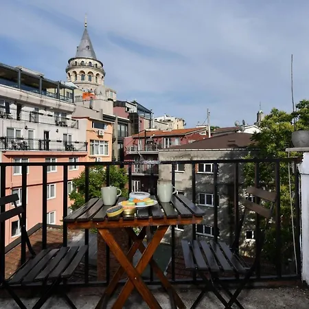 Galata Tower At Your Fingertips Private Balconies