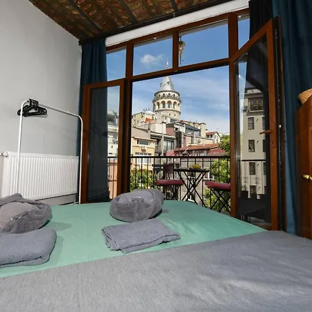 Galata Tower At Your Fingertips Private Balconies *